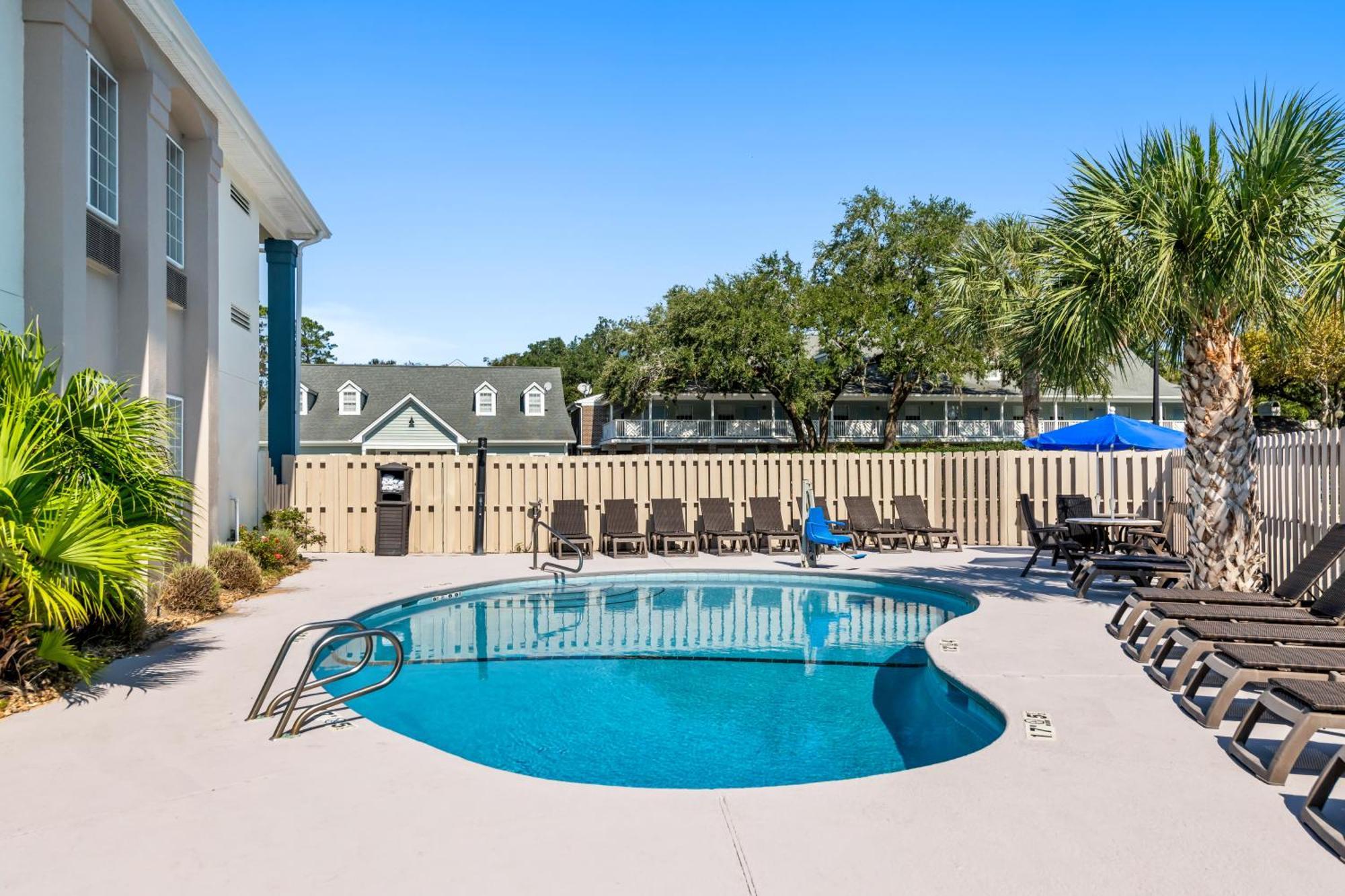 Holiday Inn Express Saint Simons Island By Ihg St. Simons Island Eksteriør billede